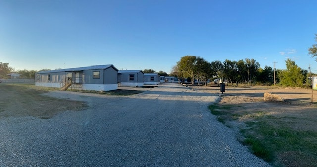 Building Photo - Early Bird Estates Unit #16