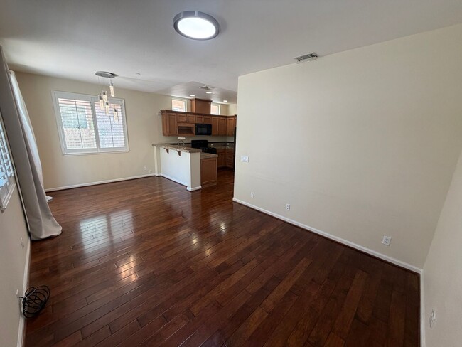 Building Photo - 5028 Ocean Ln