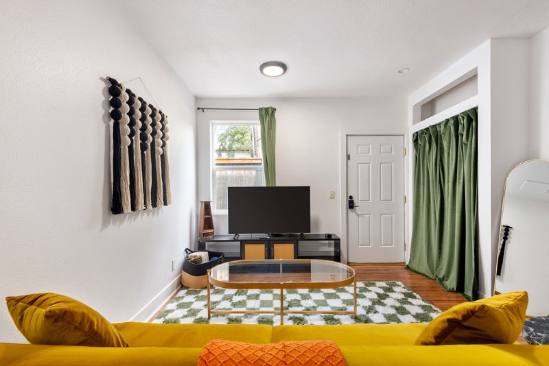 Building Photo - 3007 SW Multnomah Blvd