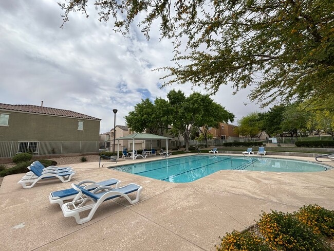 Building Photo - Spacious Tri-Level 4-Bedroom Home with Balcony and Community Amenities in Northwest Las Vegas!