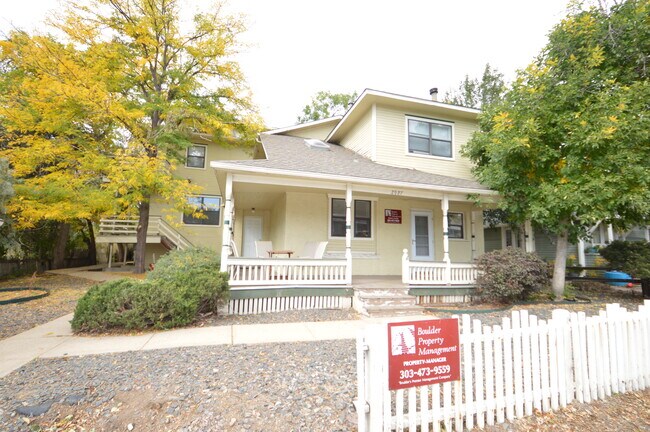 Primary Photo - 2927 Broadway St