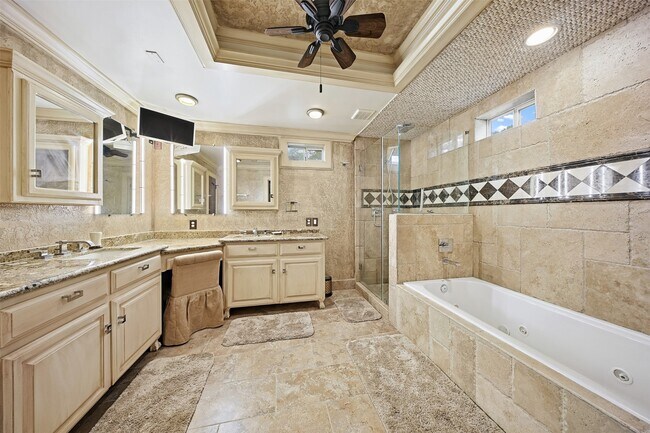 Building Photo - 3543 Rosedale St