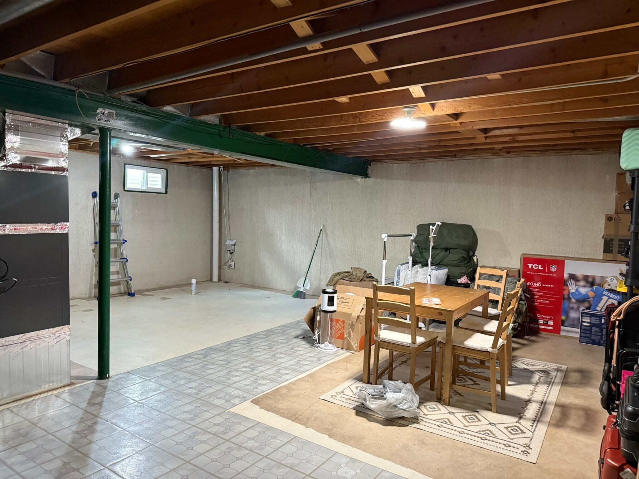 Shared storage - 1522 Rainier Dr