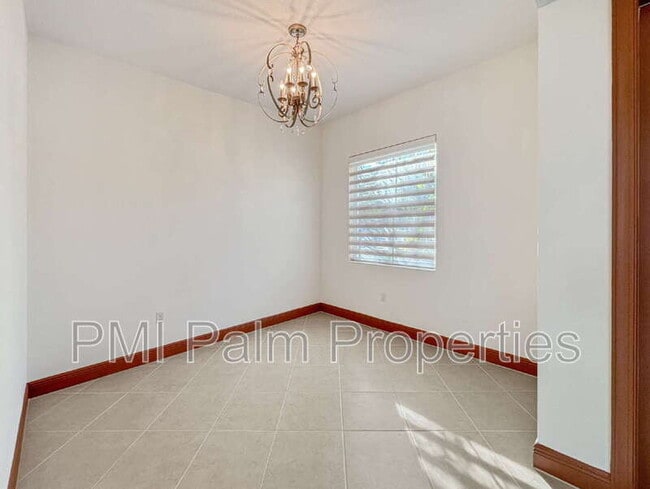 Building Photo - 2808 Bellarosa Circle