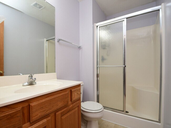 Building Photo - Inviting Home Minutes from Lake Cunningham...