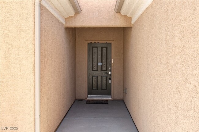 Building Photo - 7628 Fieldfare Dr