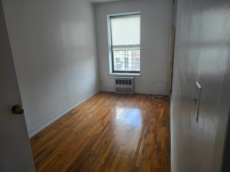 Building Photo - 15 E 126th St