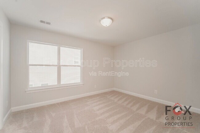Building Photo - 150 Cotton Fld Dr