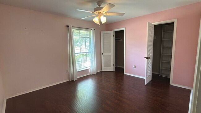 Building Photo - 1548 Ramberlyn Way