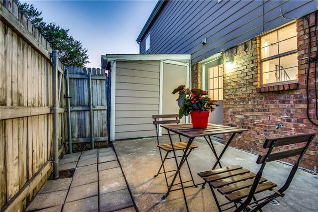 Building Photo - 35 Abbey Rd