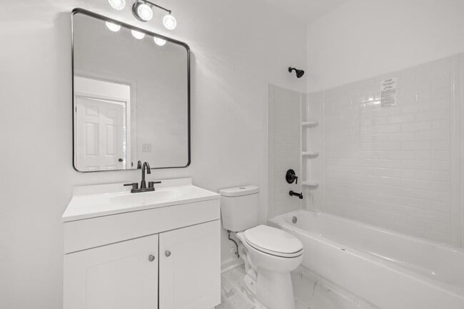 Building Photo - 4400 Ross Estates Ct SW