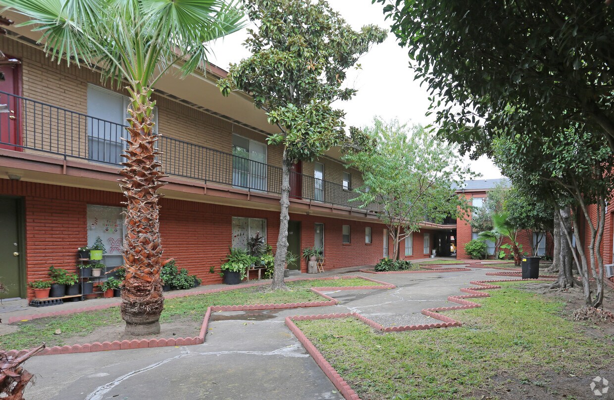 Parkgreen On Gessner Houston Tx Apartment Finder