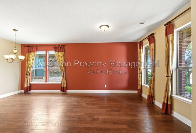 Building Photo - 11119 Hayden Falls Dr