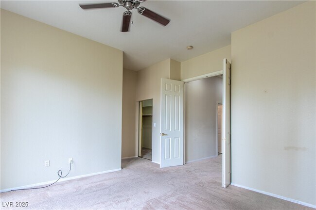 Building Photo - 6313 W Crestfield Ave