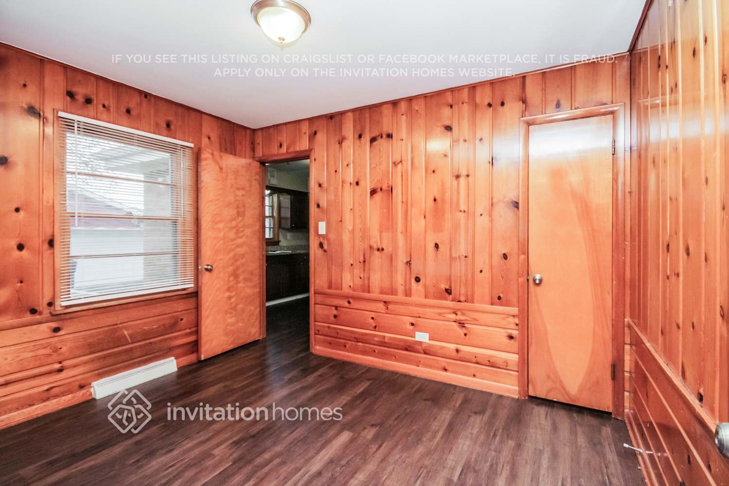 Building Photo - 787 E 163rd Pl