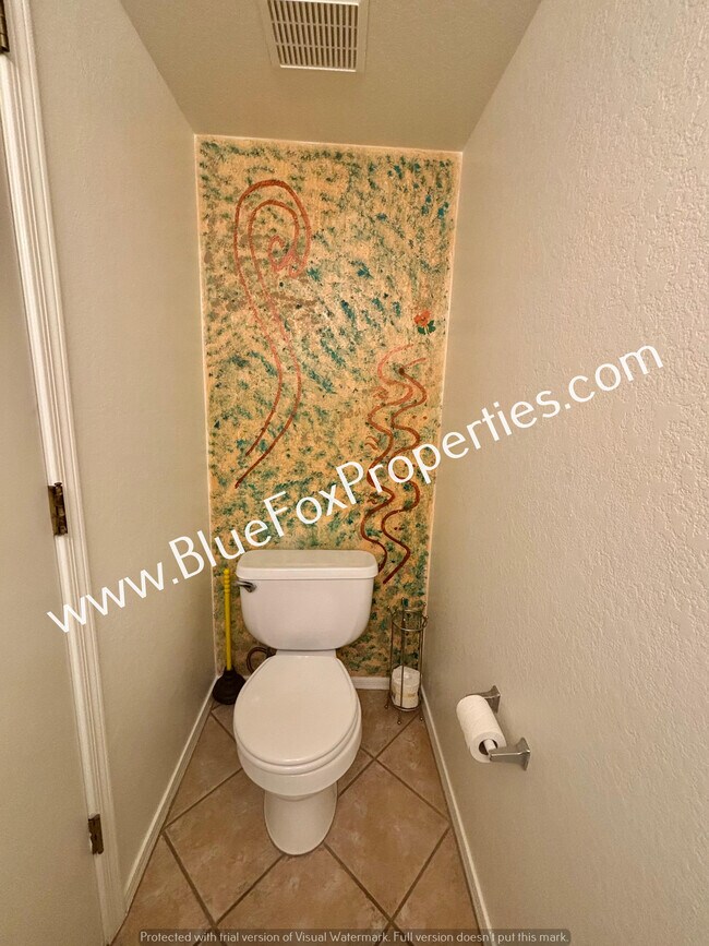 Building Photo - 8552 N Winchester Creek Dr