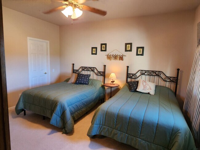 Building Photo - 67 Edinburgh Cir