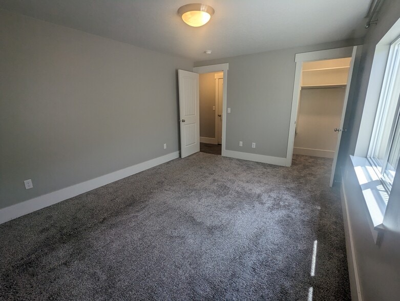 Master Bedroom - 254 S. 1000 E. Unit B