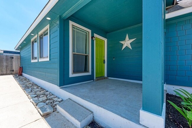 Building Photo - 4511 Halliday Ave