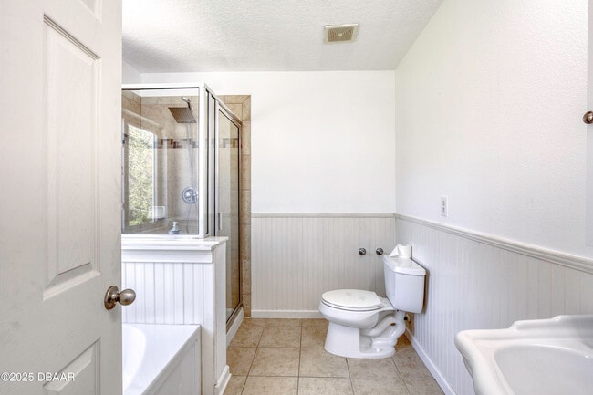 Building Photo - 637 Mount Olympus Blvd