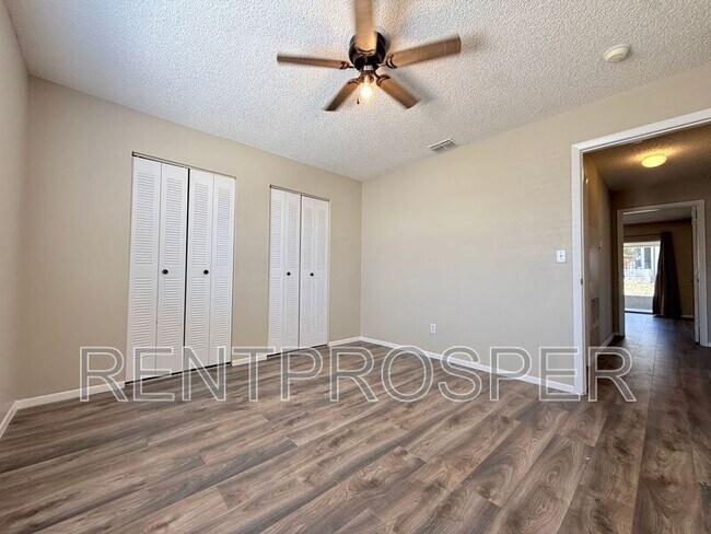 Building Photo - 350 Winter Ridge Blvd