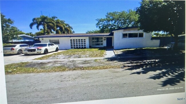 Building Photo - 948 SW 49th Terrace