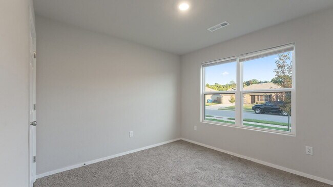 Building Photo - "Charming 4-Bedroom Home with Granite Touc...
