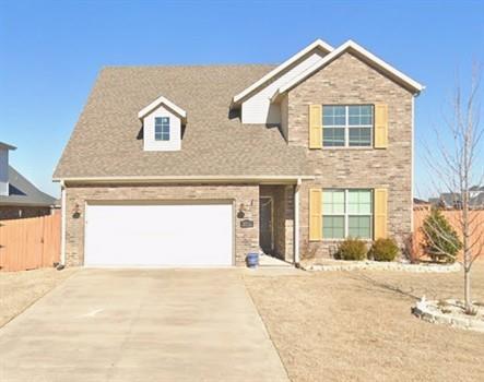 Primary Photo - 3702 SW Mistletoe Ave