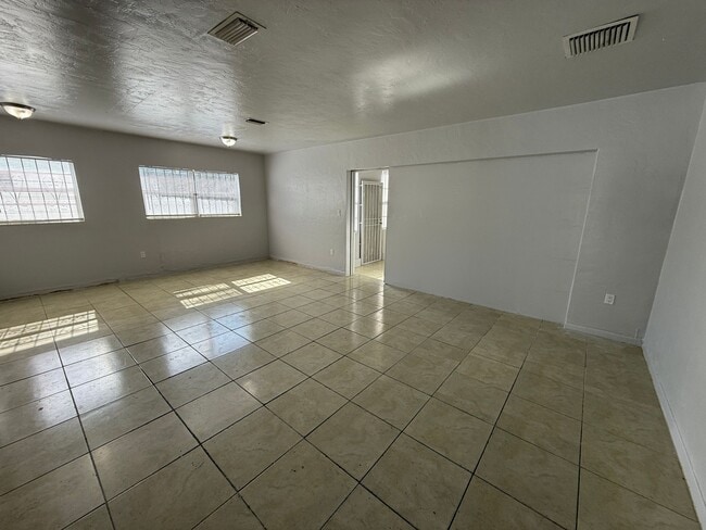Building Photo - 1711 NW 135th St