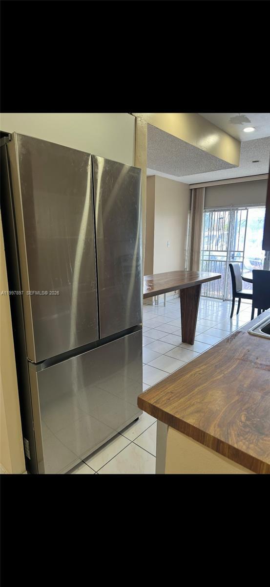 Building Photo - 9340 W Flagler St