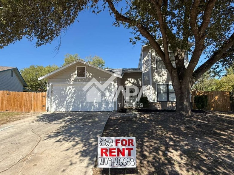 Building Photo - 747 Cypressfield Dr