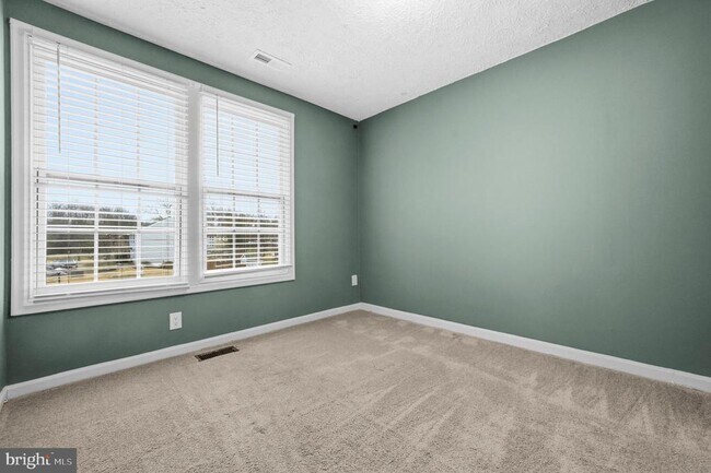 Building Photo - 104 Barksdale Pl