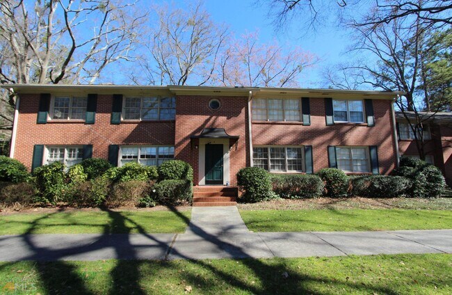 Primary Photo - 425 Lindbergh Dr NE