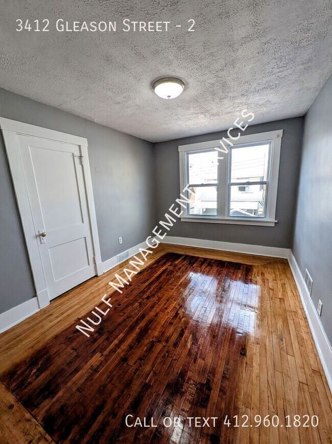 Building Photo - 3412 Gleason St