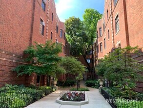 Building Photo - 507 W Aldine-2B