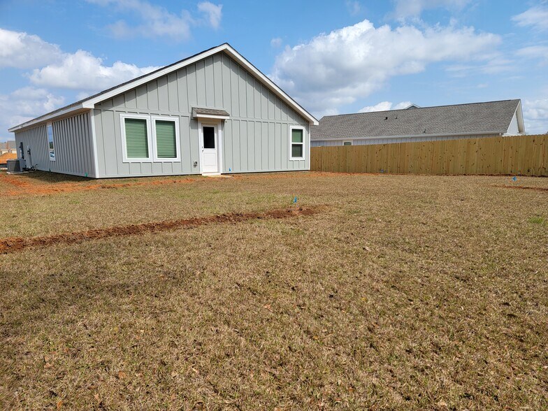 Back Yard View - 4713 Eagles Ridge Rd