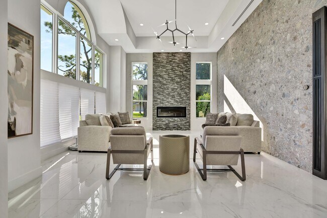 Building Photo - 7693 Steeplechase Dr