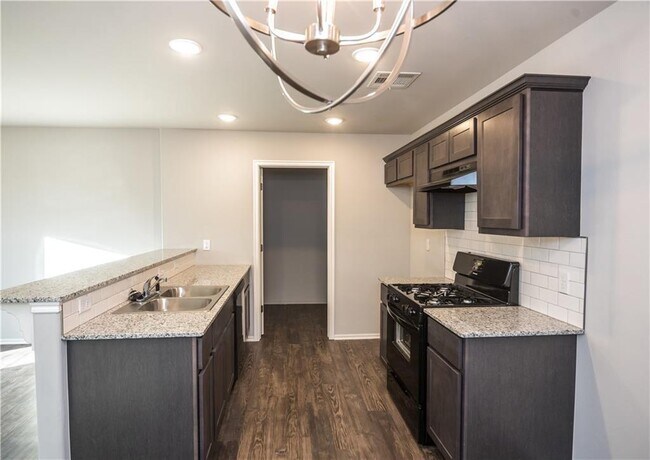 Building Photo - 8800 SW 45th Terrace