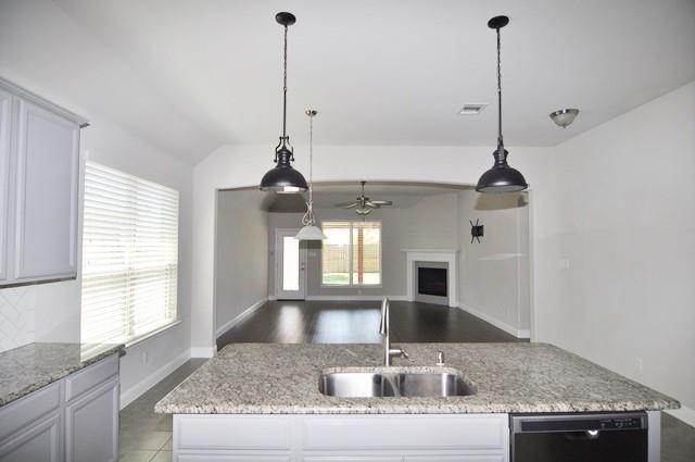 Building Photo - 1513 Tanglewood Trail