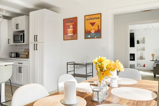 Building Photo - 3413 N 8th St