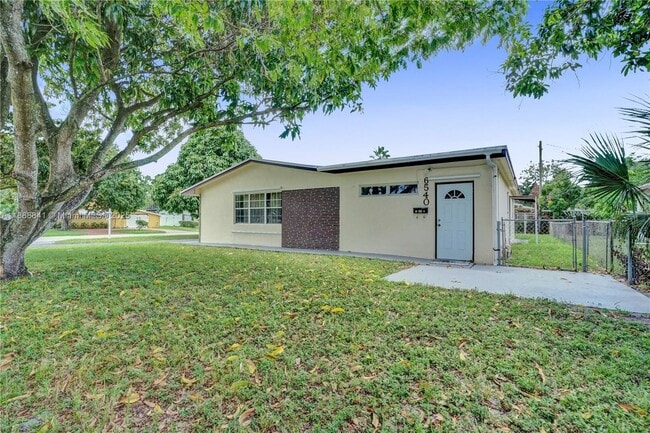 Building Photo - 6540 McKinley St