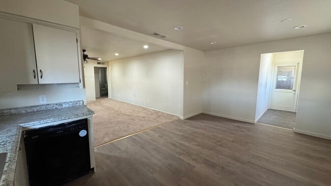 Building Photo - Charming 3 Bedroom, 2 Bath Home in Dinuba – $1,830/mo