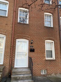 Building Photo - 1317 E Eager St