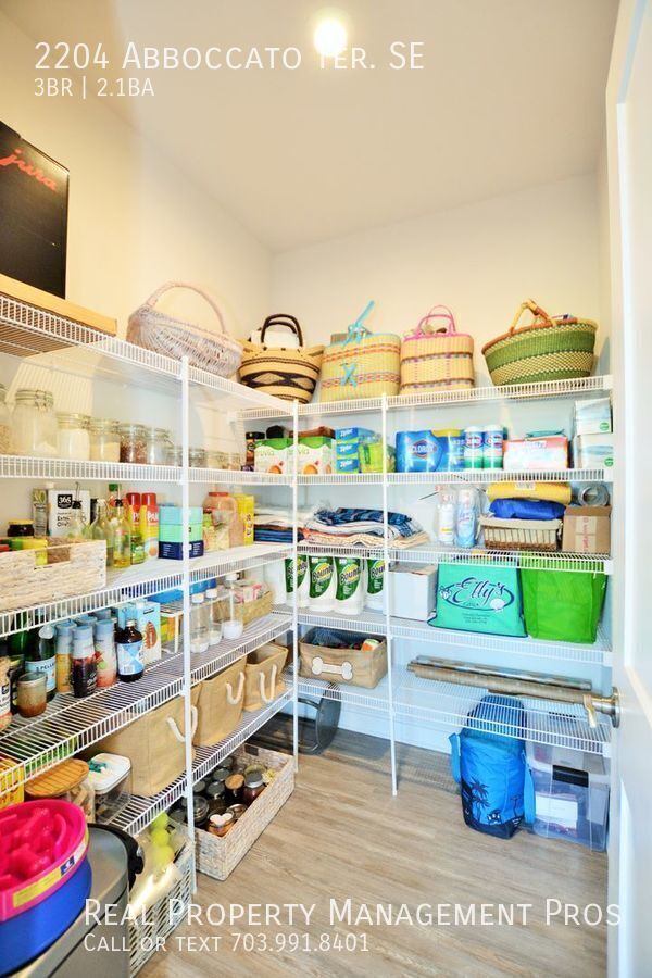 Building Photo - 2204 Abboccato Terrace SE