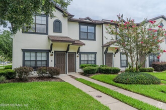 Building Photo - 422 Cabernet Pl