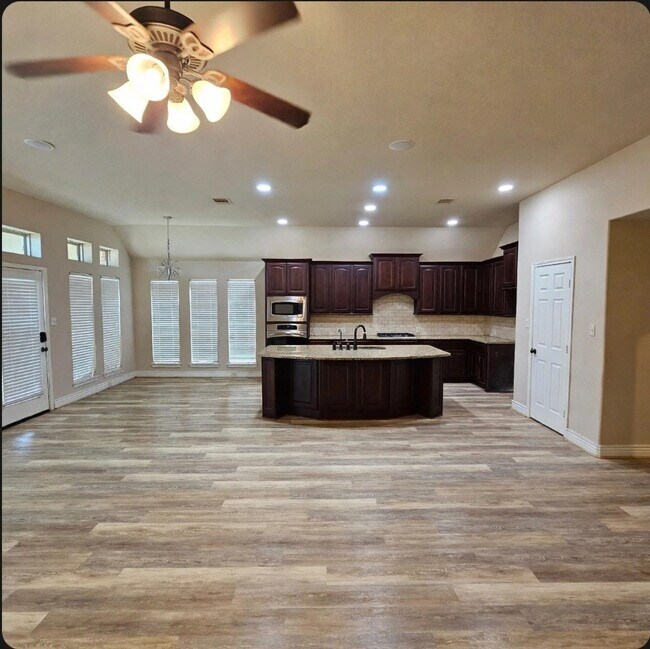 Building Photo - 4622 Gingerwood Crest Ct