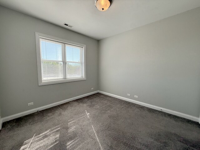 Building Photo - 5558 W Edmunds St