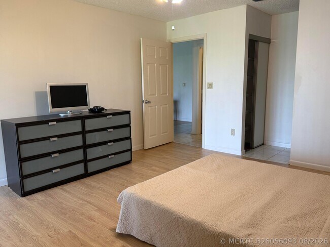 Building Photo - 8689 Boca Glades Blvd W