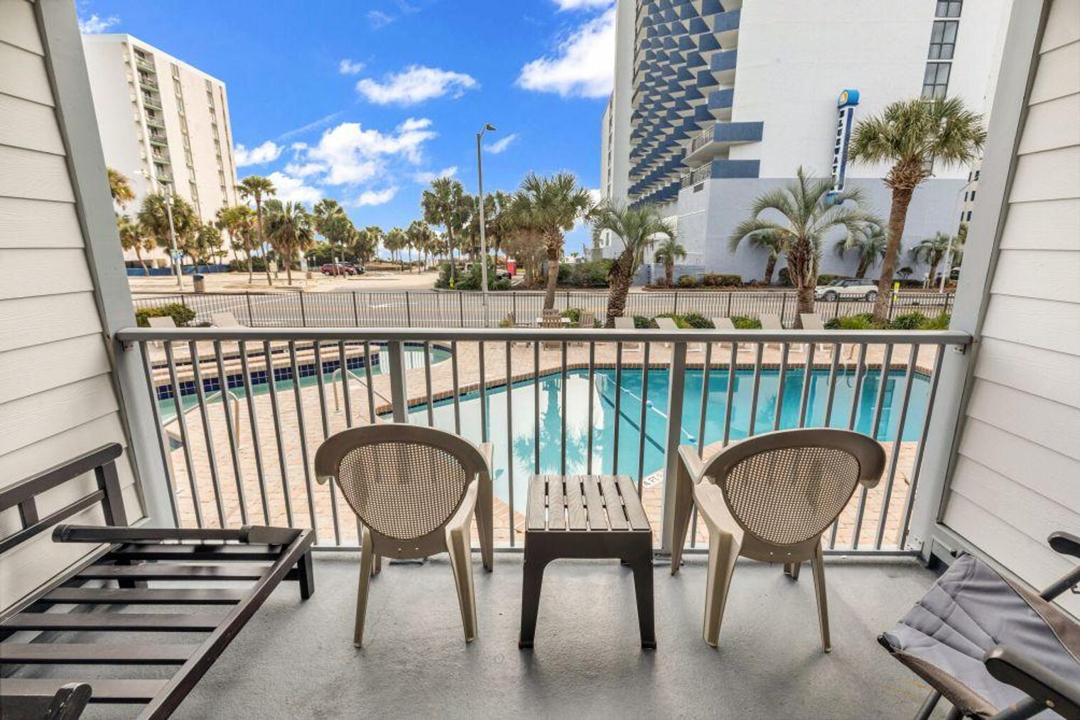 Building Photo - 2000 S Ocean Blvd