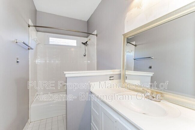 Building Photo - 1135 Berwick Rd